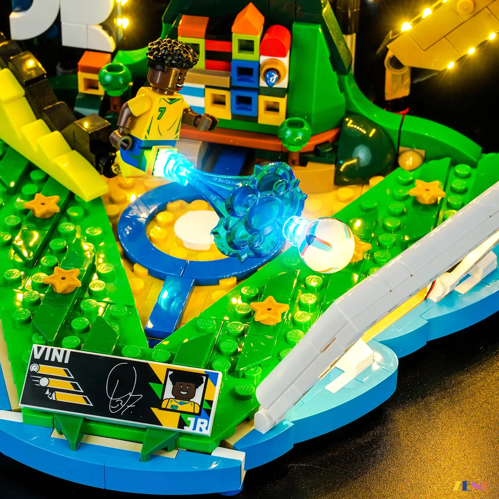 Thumbnail 4
